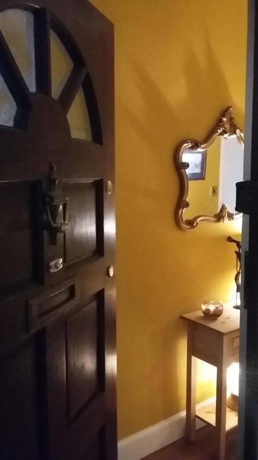 Edinburgh Two Bedroom Apartment With Free Side Street Parking 24 Hours Екстериор снимка