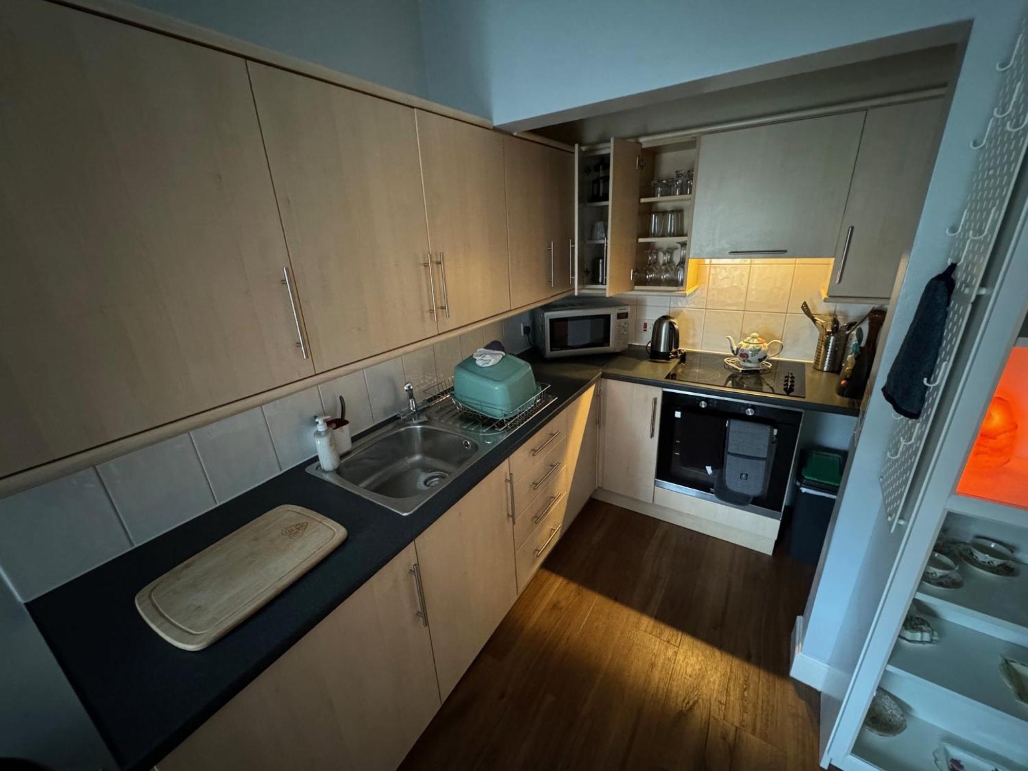 Edinburgh Two Bedroom Apartment With Free Side Street Parking 24 Hours Екстериор снимка