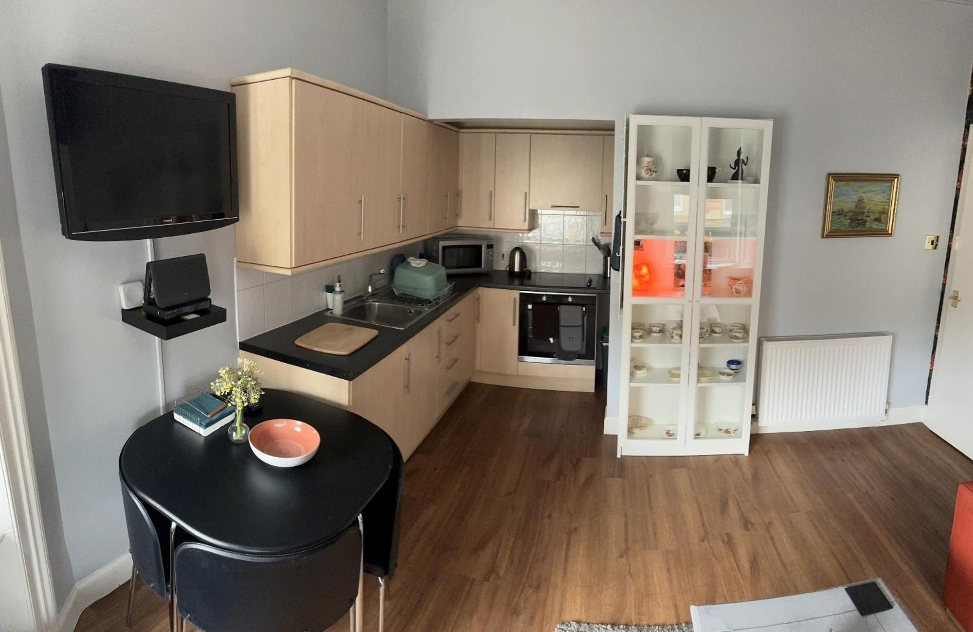 Edinburgh Two Bedroom Apartment With Free Side Street Parking 24 Hours Екстериор снимка